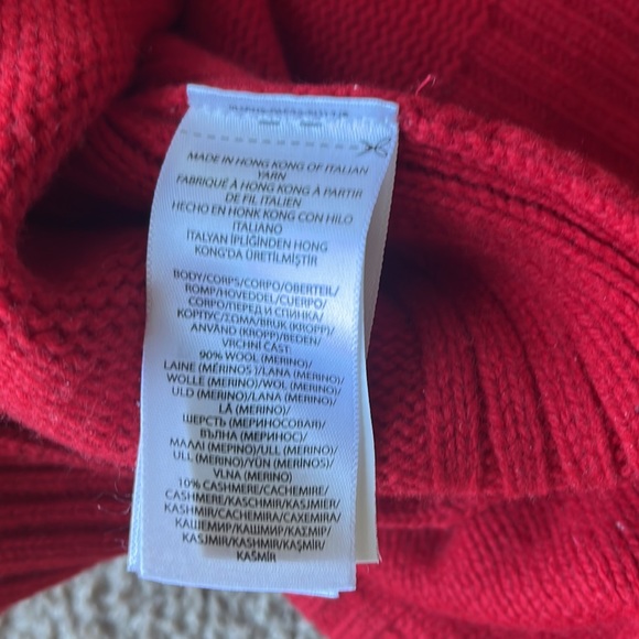The Best Classic Red Ralph Lauren Turtleneck - Picture 3 of 4